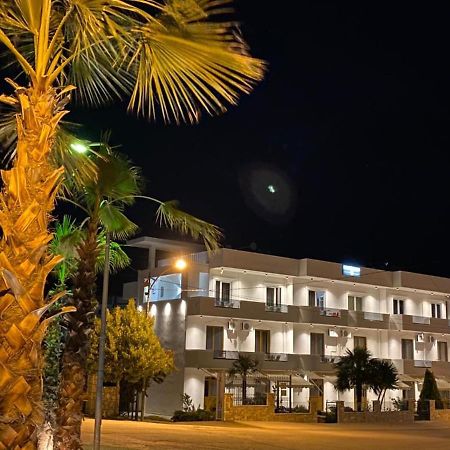 Resol Hotel Ksamil Buitenkant foto