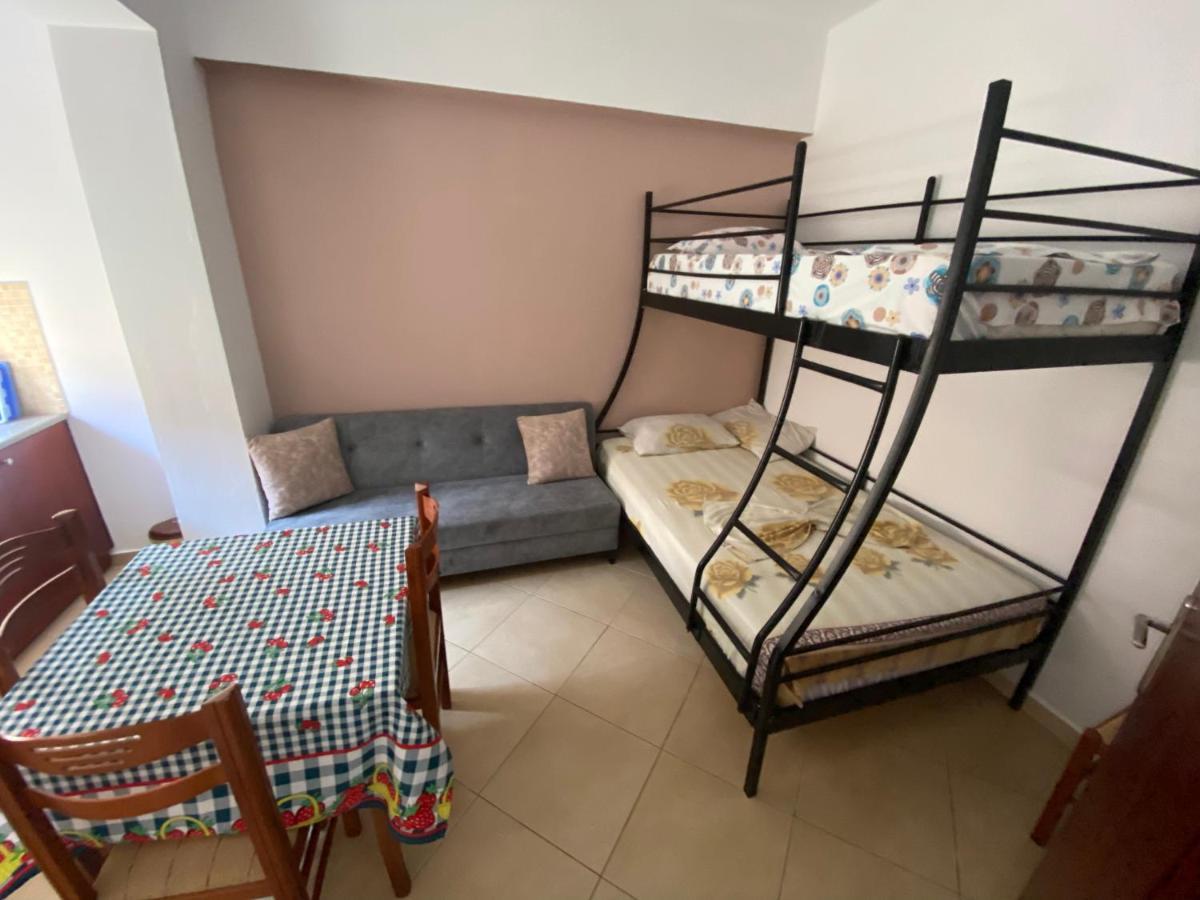 Resol Hotel Ksamil Buitenkant foto